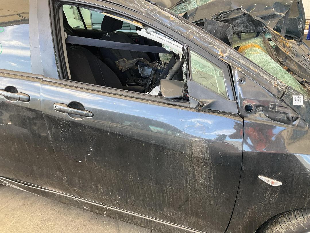 Photo '3' of Nissan Lafesta Photo '3' of Nissan Lafesta