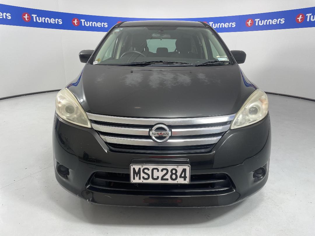 Photo '2' of Nissan Lafesta Photo '2' of Nissan Lafesta