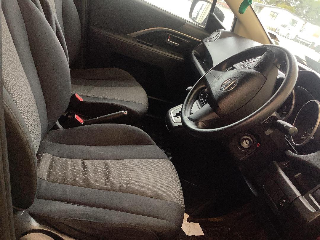 Photo '12' of Nissan Lafesta