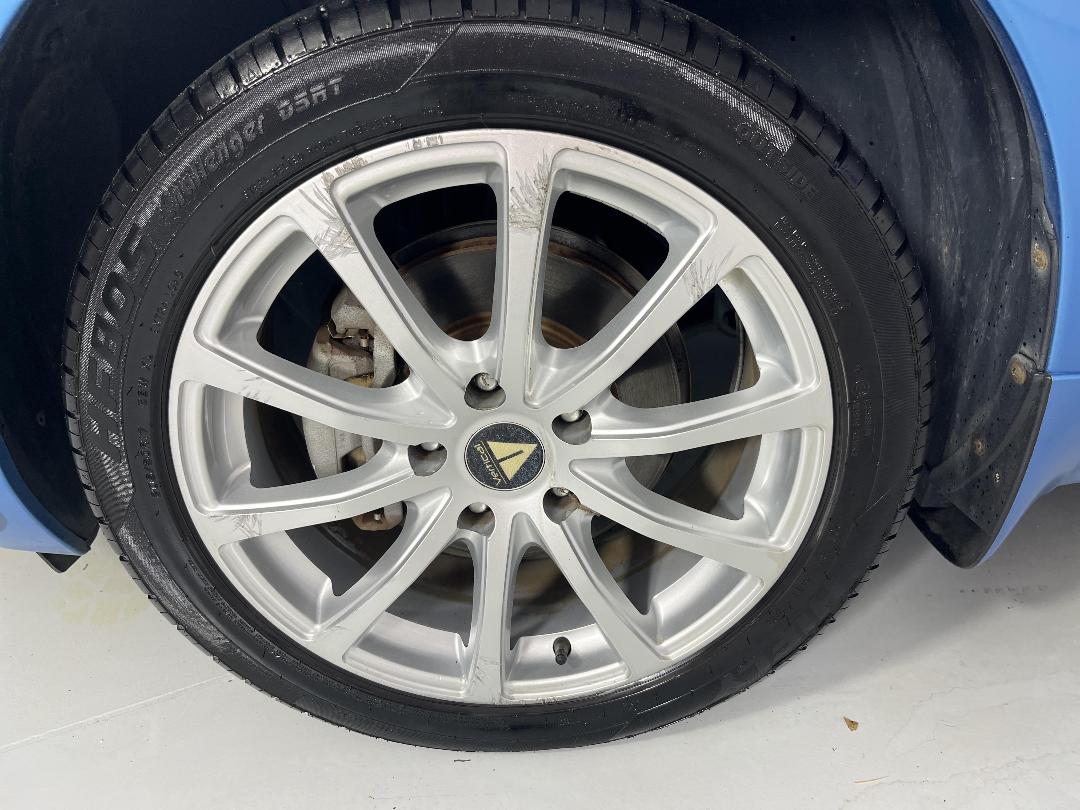 Photo '10' of Nissan Leaf