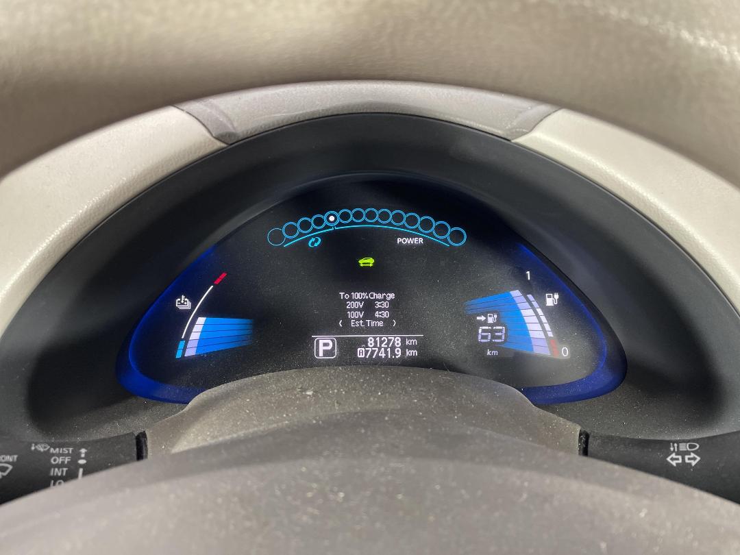 Photo '21' of Nissan Leaf