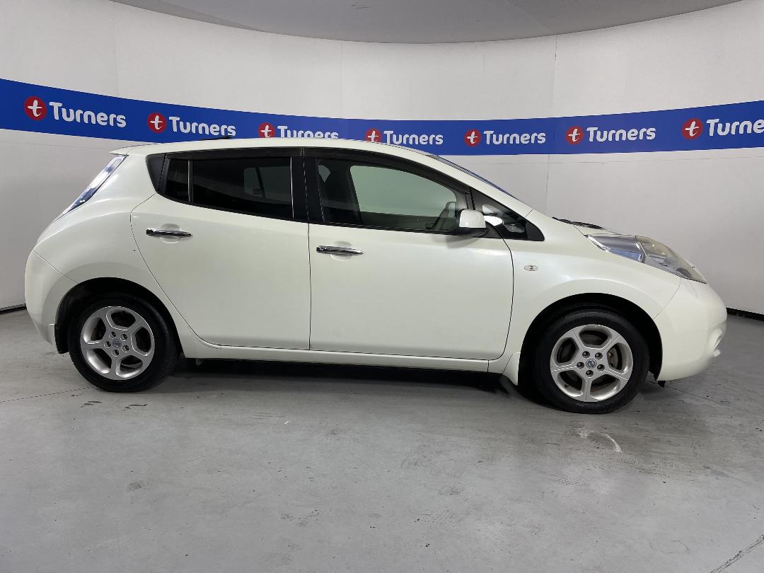 Photo '23' of Nissan Leaf