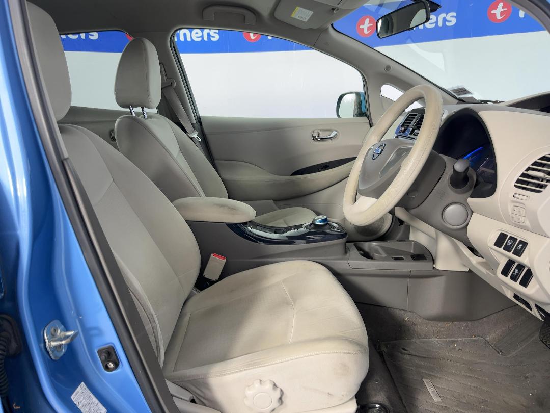 Photo '16' of Nissan Leaf Photo '16' of Nissan Leaf