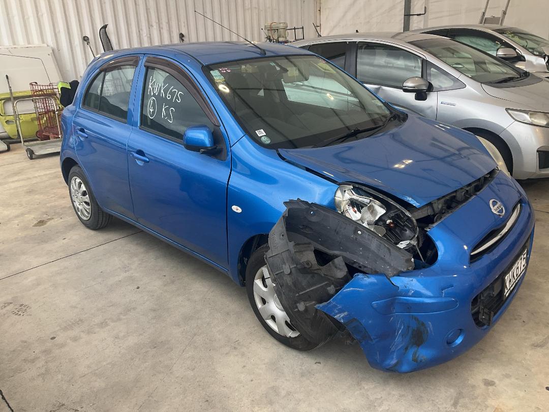 Photo '6' of Nissan March