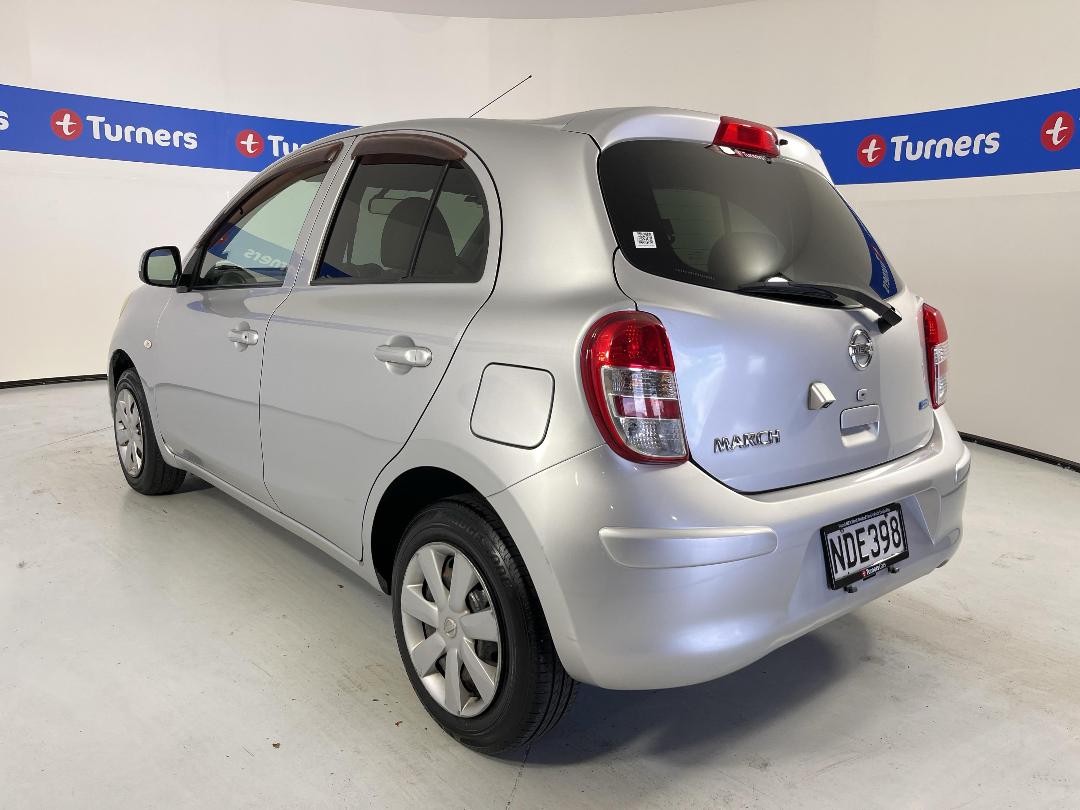 Photo '5' of Nissan March