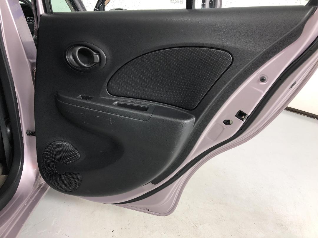 Photo '19' of Nissan March Photo '19' of Nissan March