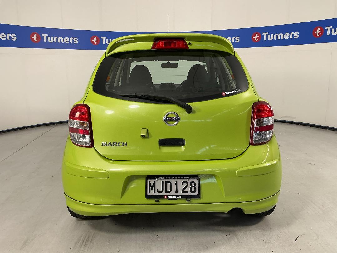 Photo '6' of Nissan March Photo '6' of Nissan March