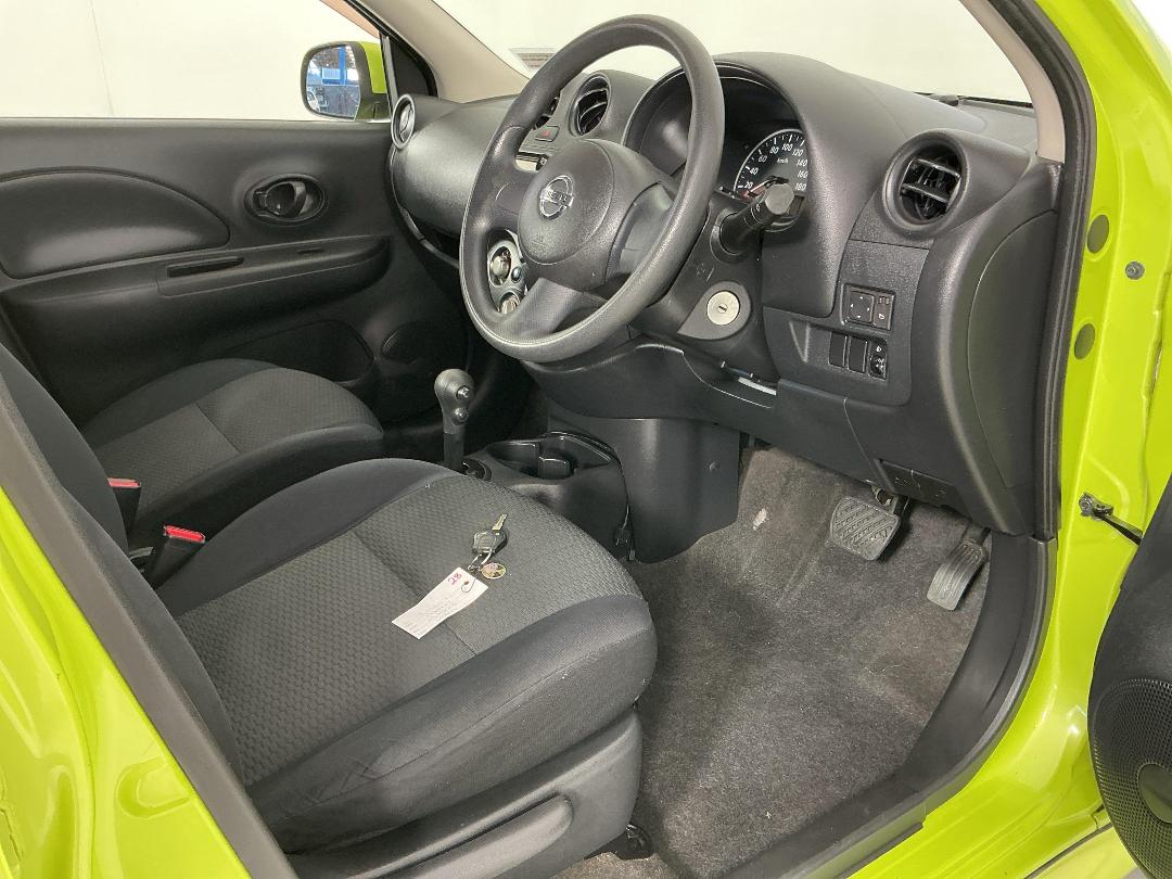 Photo '16' of Nissan March Photo '16' of Nissan March