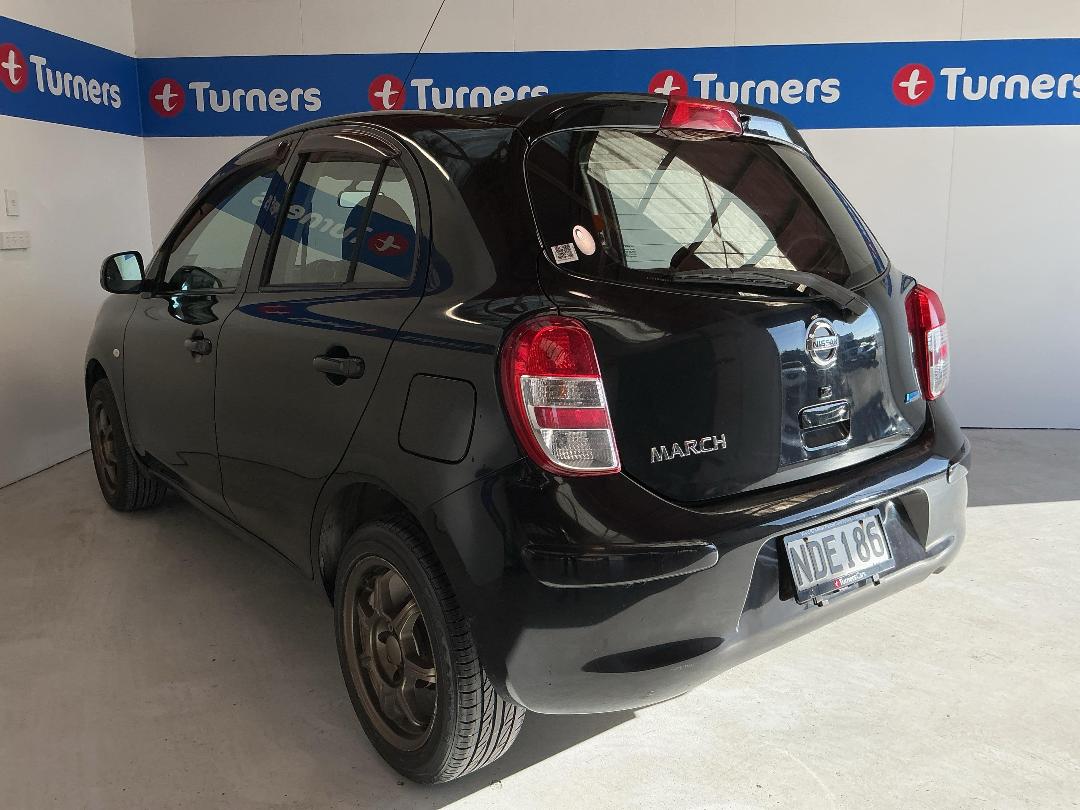 Photo '5' of Nissan March