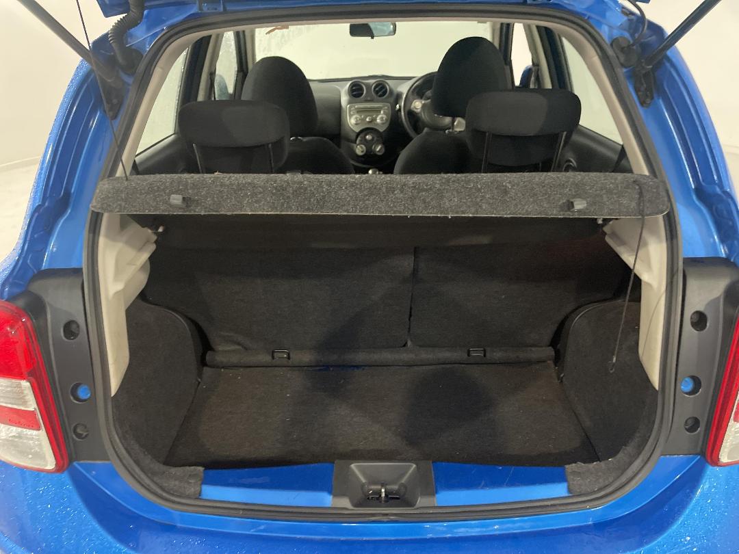 Photo '14' of Nissan Micra Photo '14' of Nissan Micra