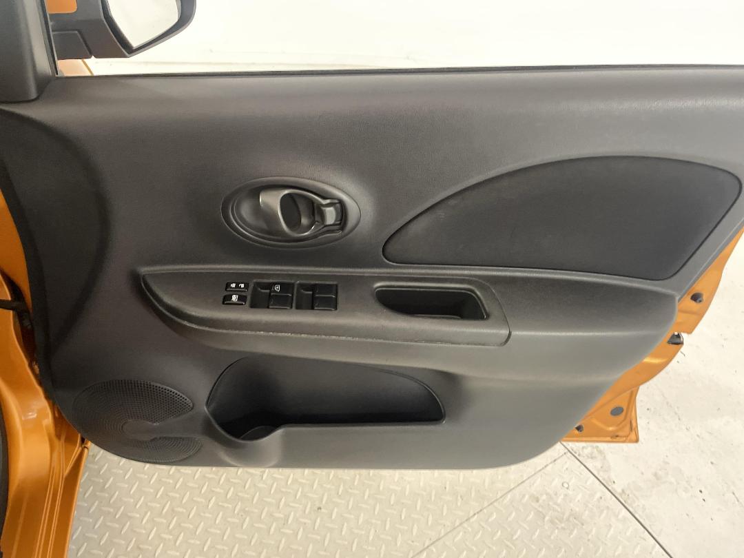 Photo '15' of Nissan Micra Photo '15' of Nissan Micra