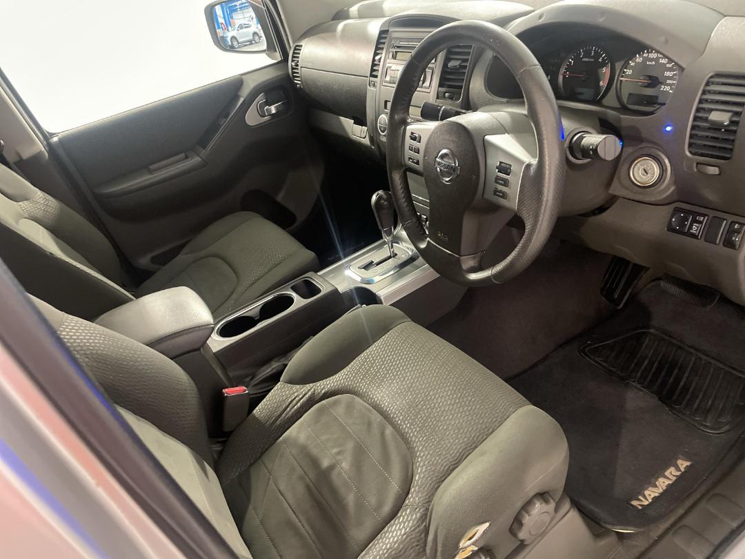 Photo '16' of Nissan Navara Photo '16' of Nissan Navara