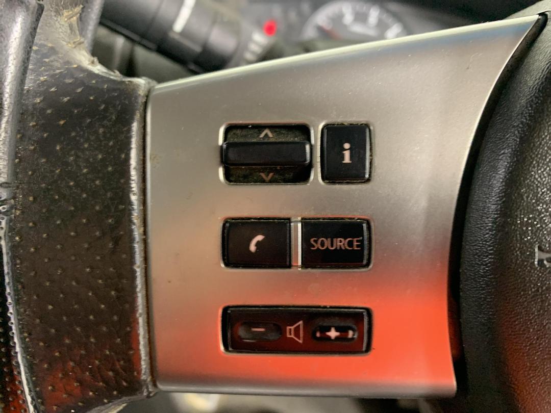 Photo '27' of Nissan Navara Photo '27' of Nissan Navara