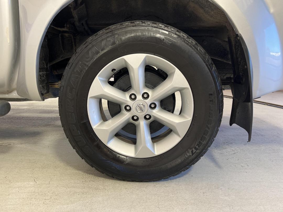 Photo '11' of Nissan Navara