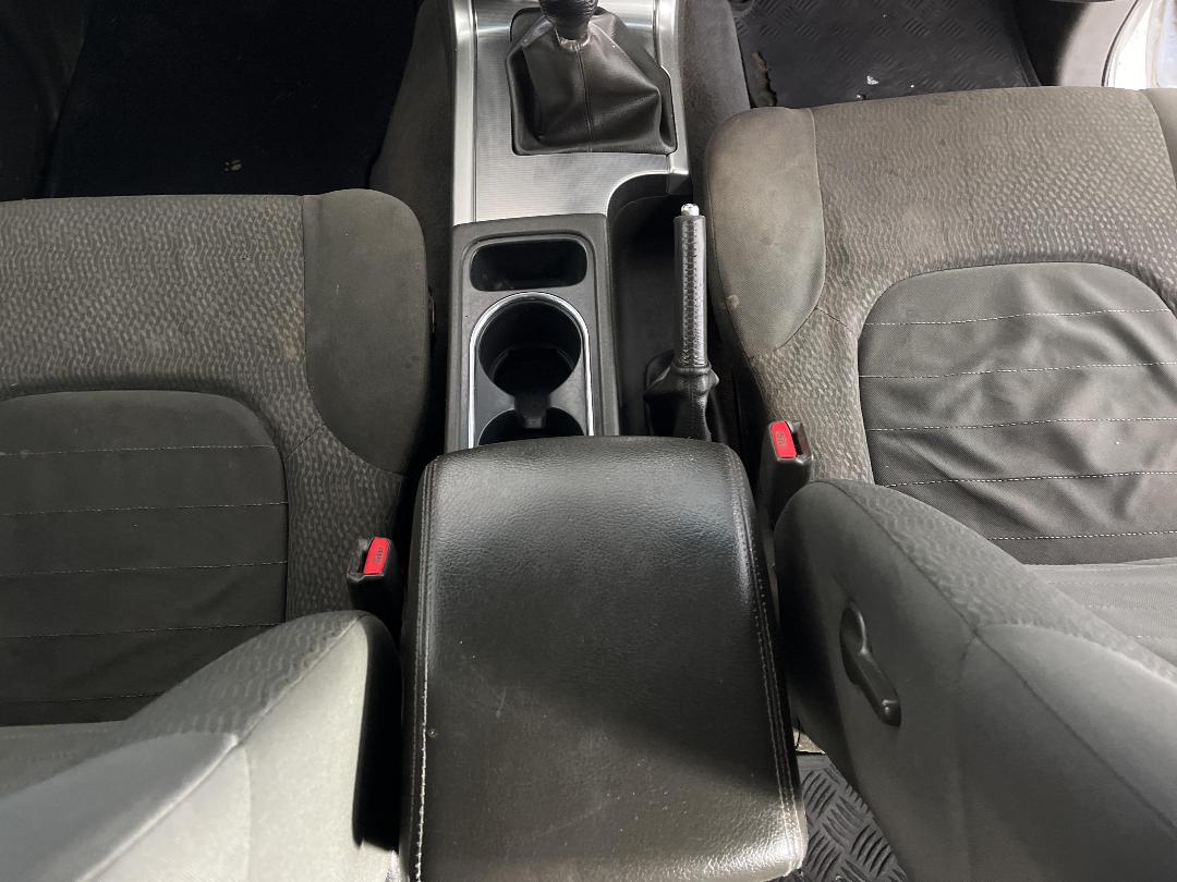 Photo '18' of Nissan Navara