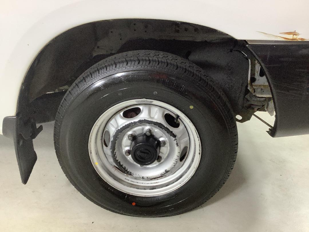 Photo '9' of Nissan Navara