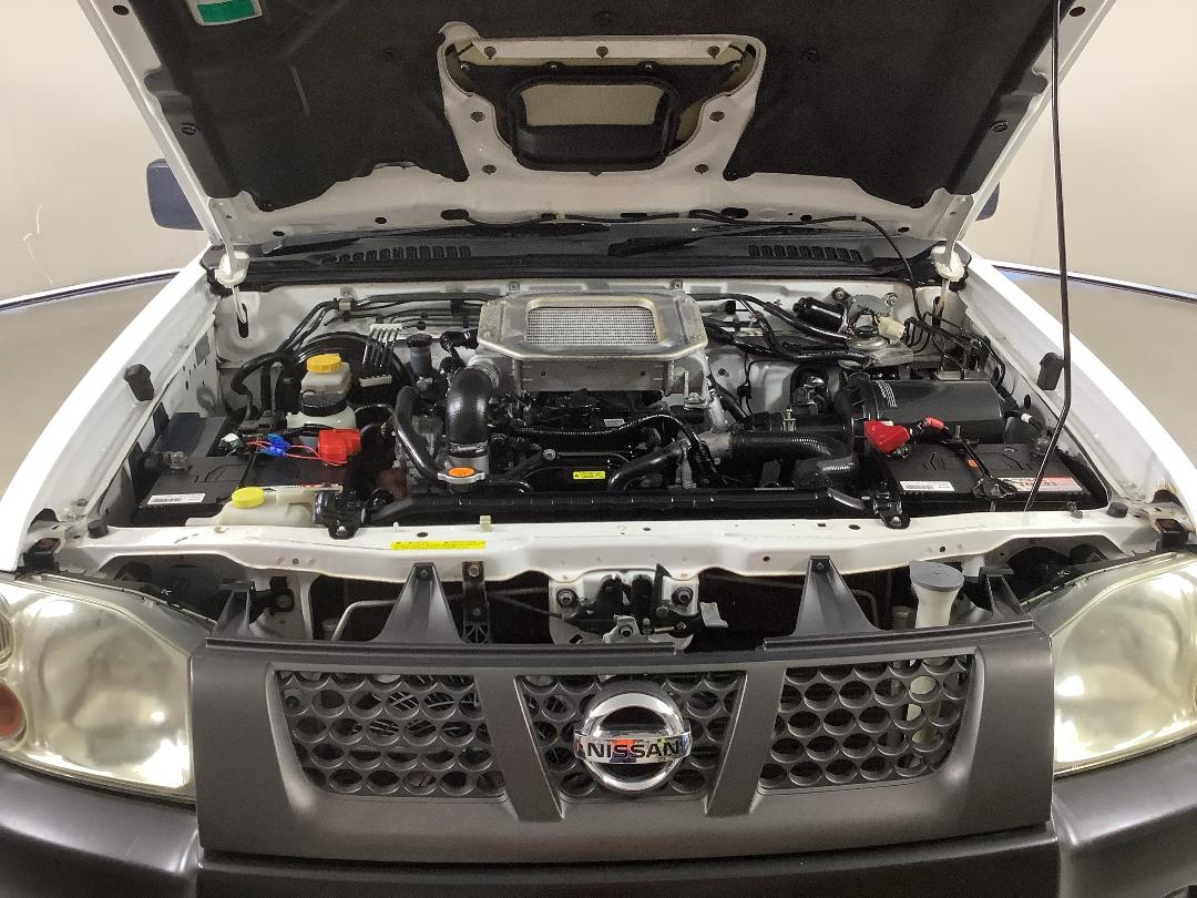 Photo '13' of Nissan Navara