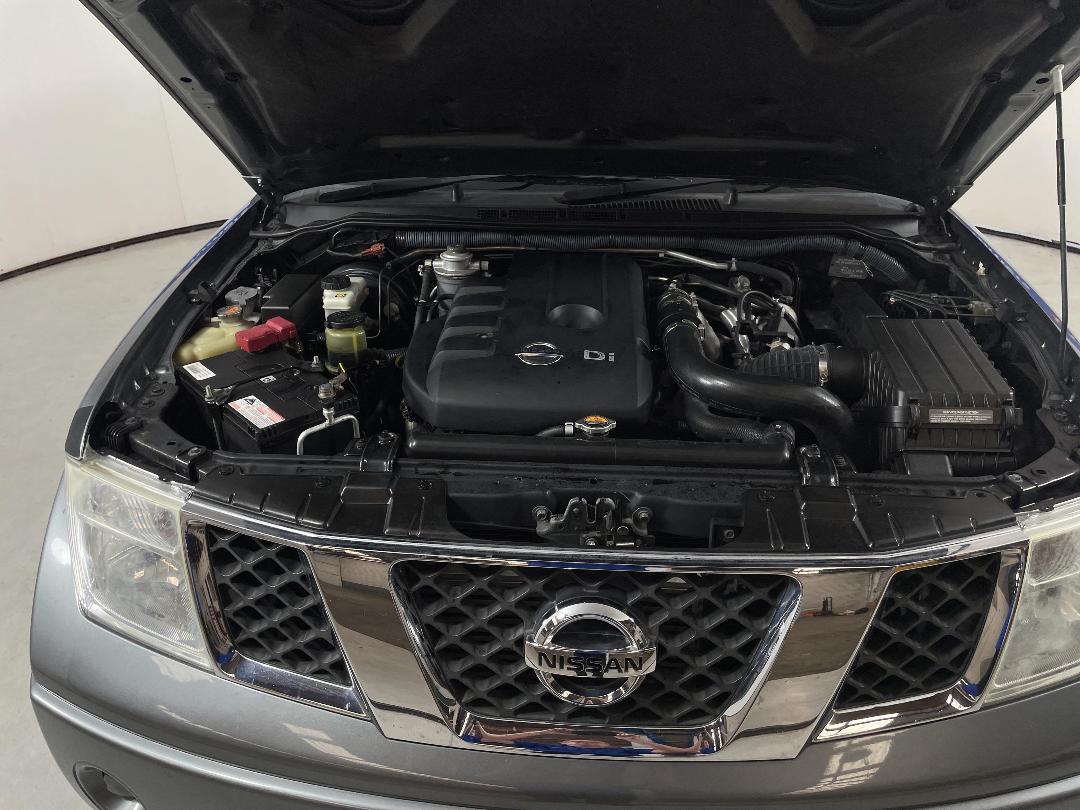 Photo '13' of Nissan Navara