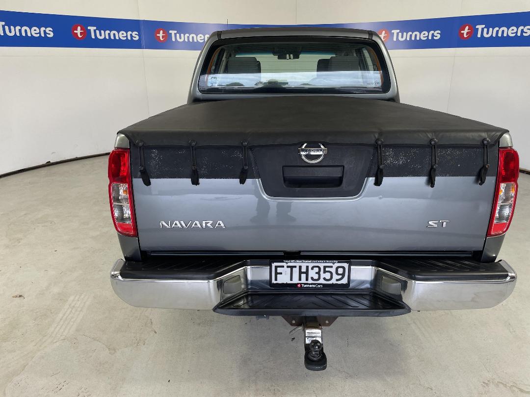 Photo '6' of Nissan Navara