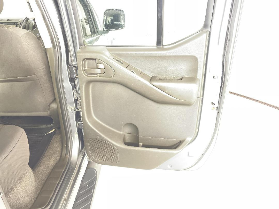 Photo '19' of Nissan Navara