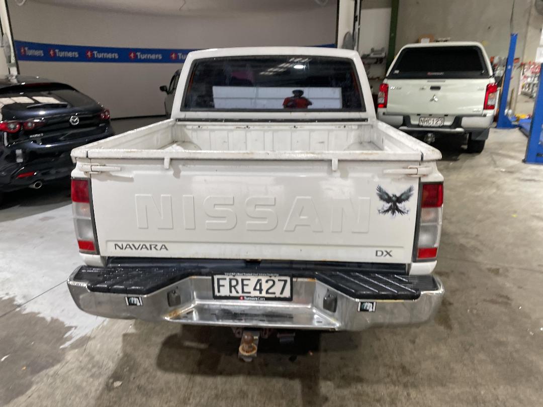 Photo '9' of Nissan Navara DX D/C Photo '9' of Nissan Navara DX D/C