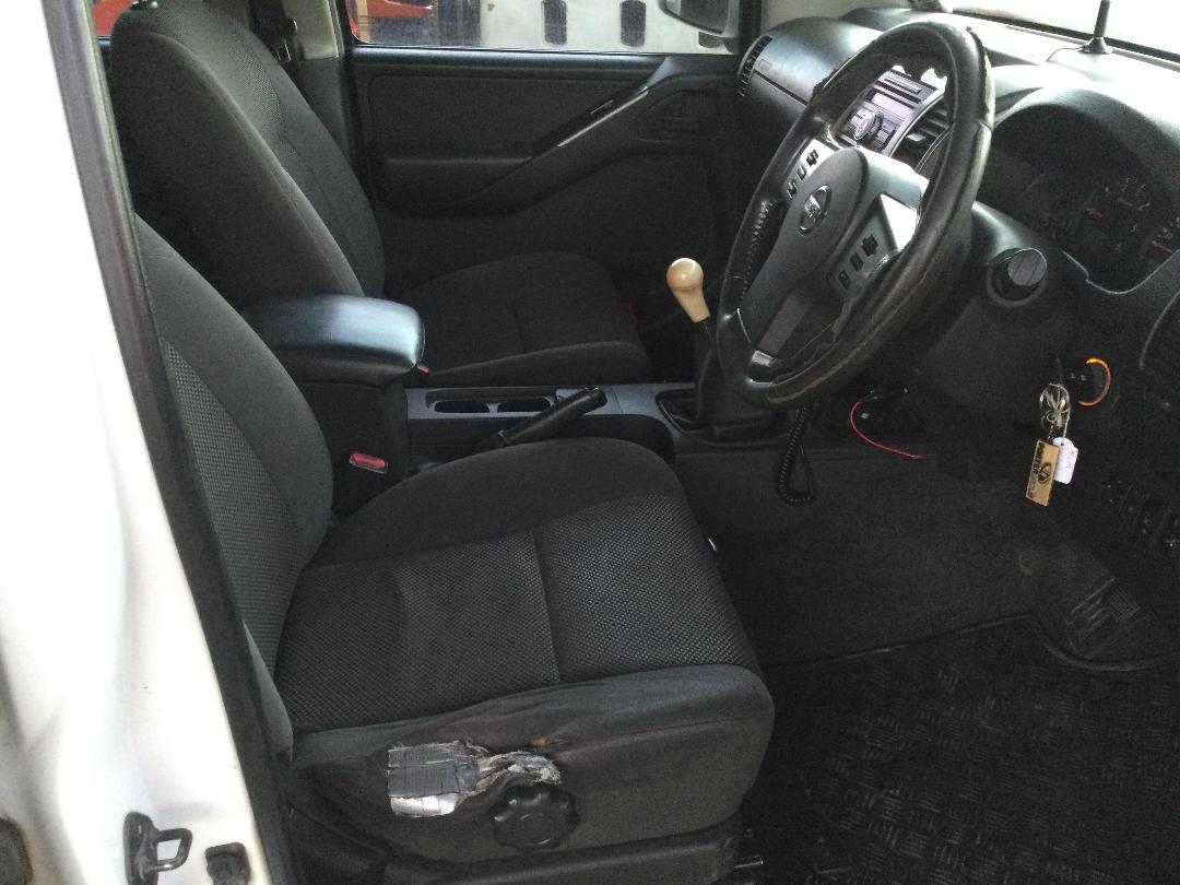 Photo '12' of Nissan Navara 2.5D Photo '12' of Nissan Navara 2.5D