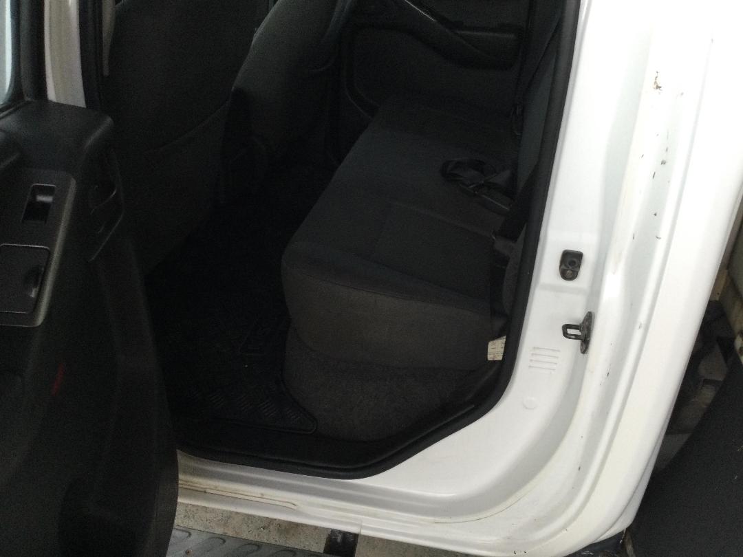 Photo '20' of Nissan Navara 2.5D Photo '20' of Nissan Navara 2.5D