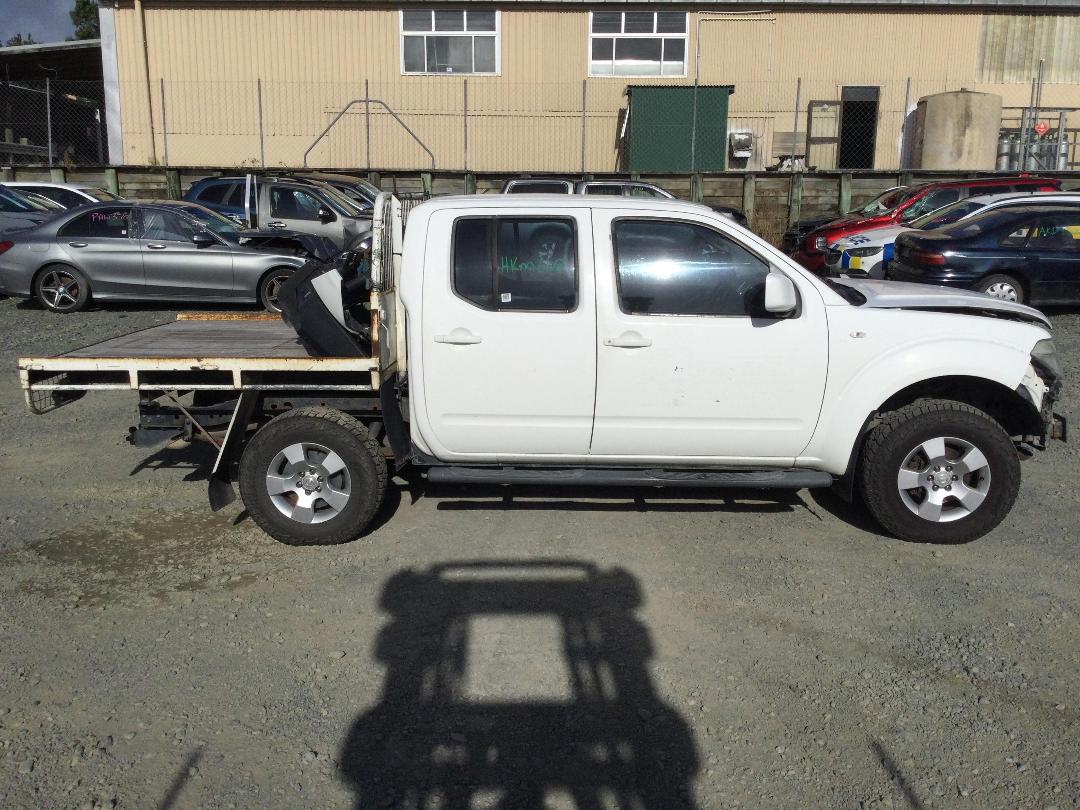 Photo '10' of Nissan Navara 2.5D Photo '10' of Nissan Navara 2.5D