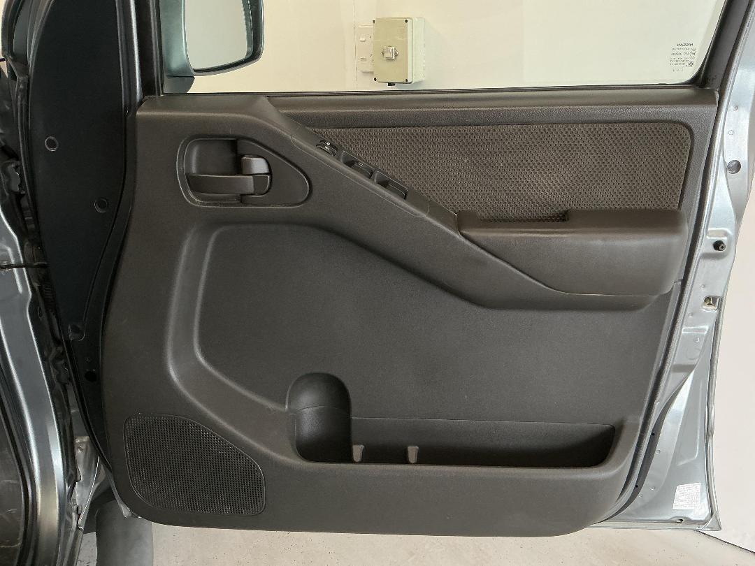 Photo '15' of Nissan Navara Photo '15' of Nissan Navara