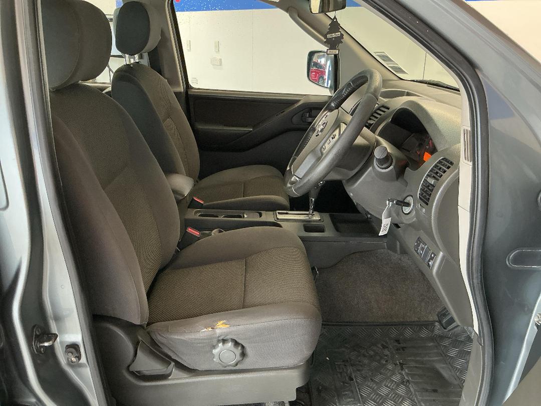 Photo '16' of Nissan Navara Photo '16' of Nissan Navara