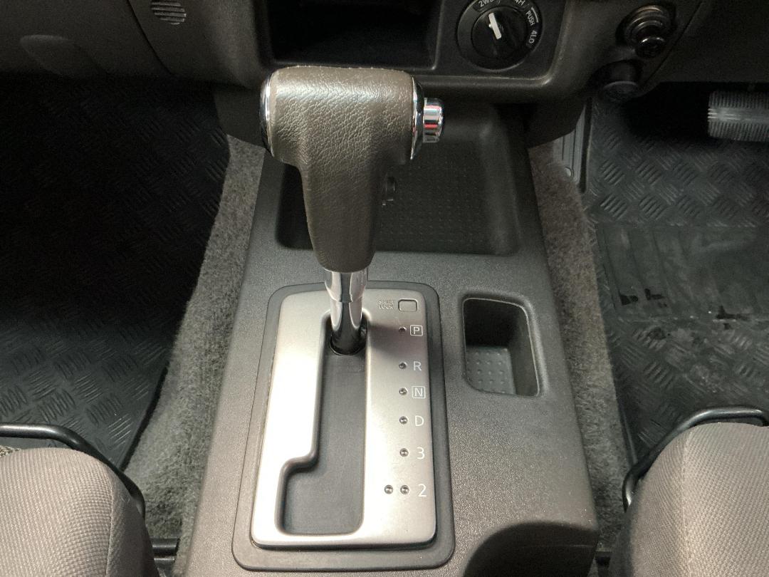 Photo '23' of Nissan Navara Photo '23' of Nissan Navara