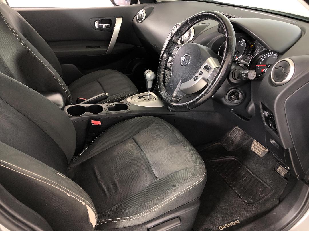 Photo '16' of Nissan Qashqai