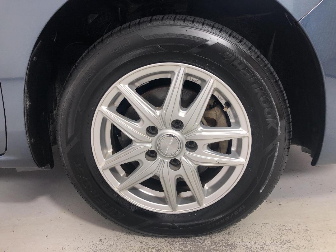 Photo '9' of Nissan Serena