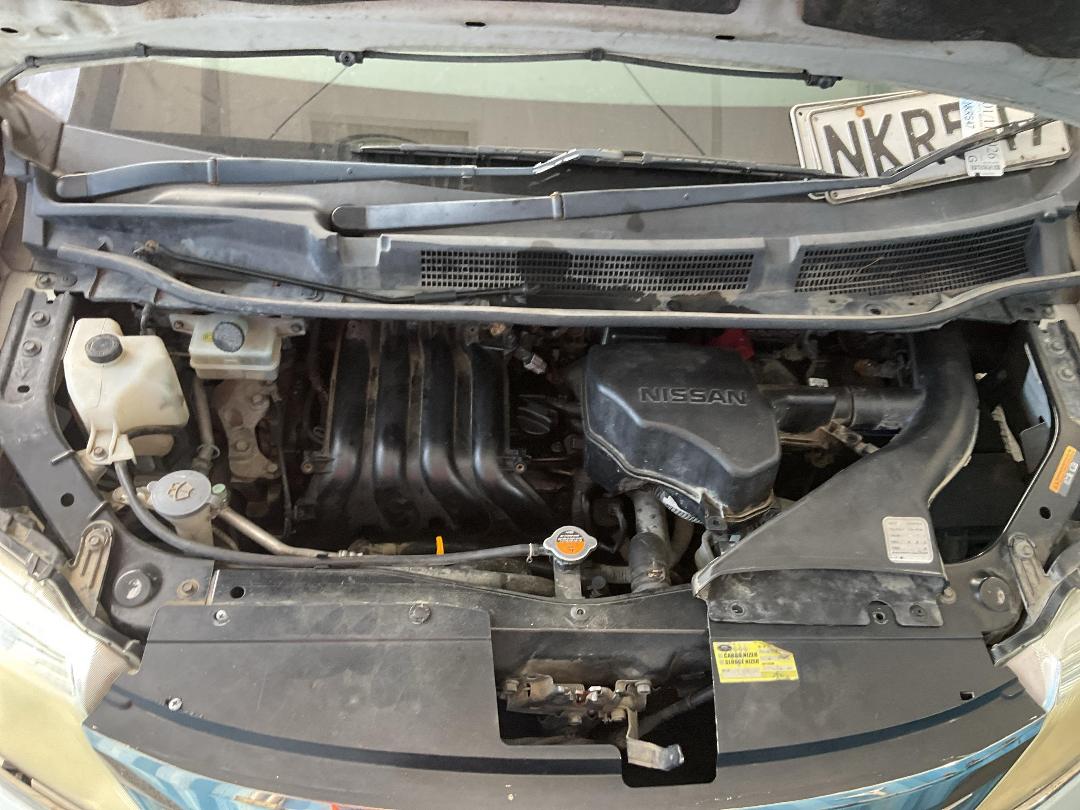 Photo '15' of Nissan Serena