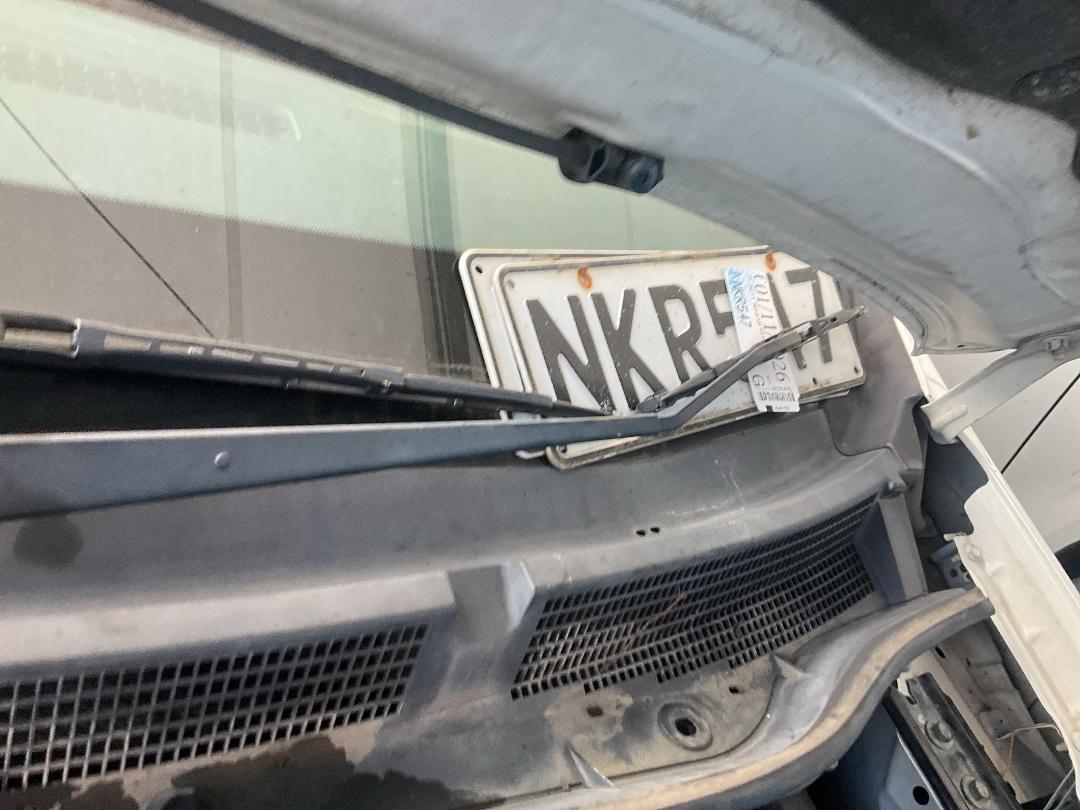 Photo '24' of Nissan Serena