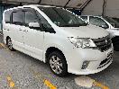 Thumbnail '2' of Nissan Serena