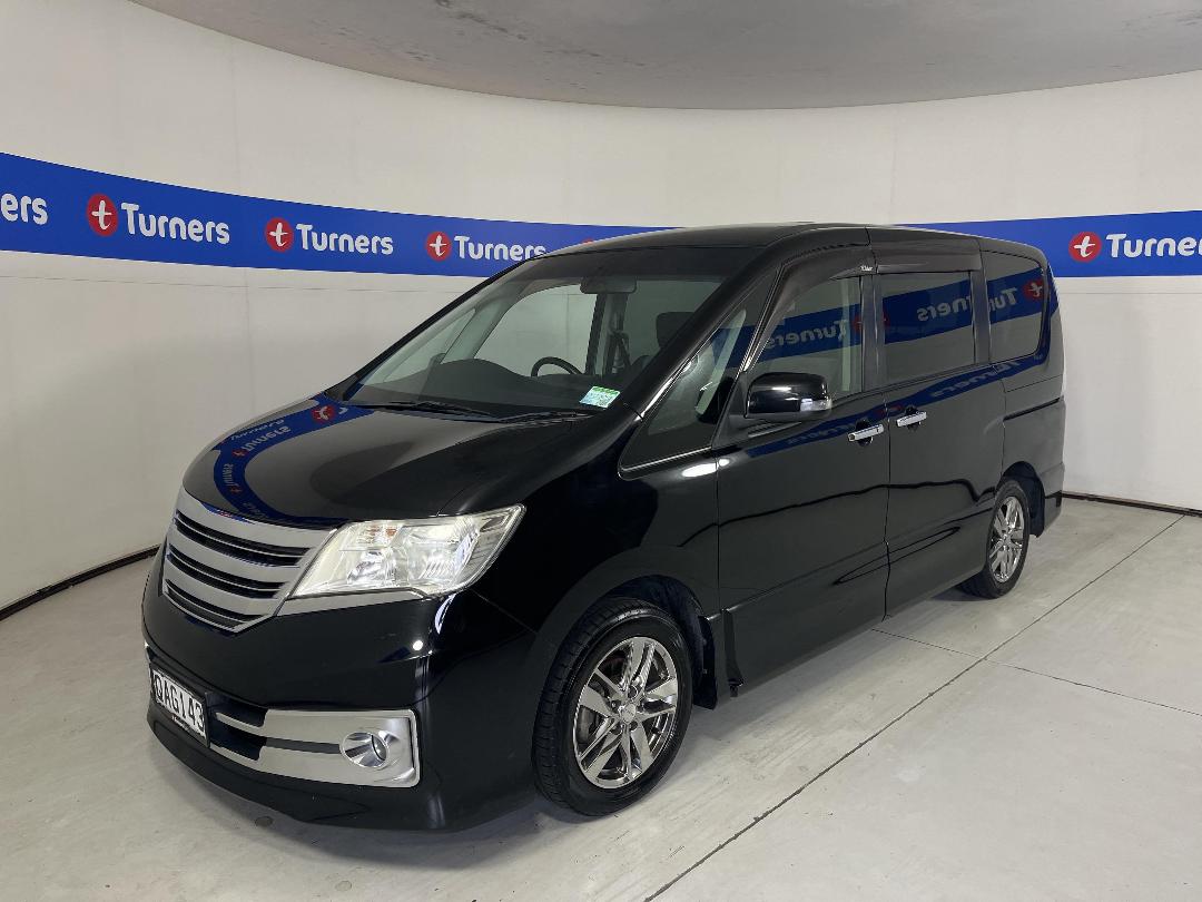 Photo '4' of Nissan Serena