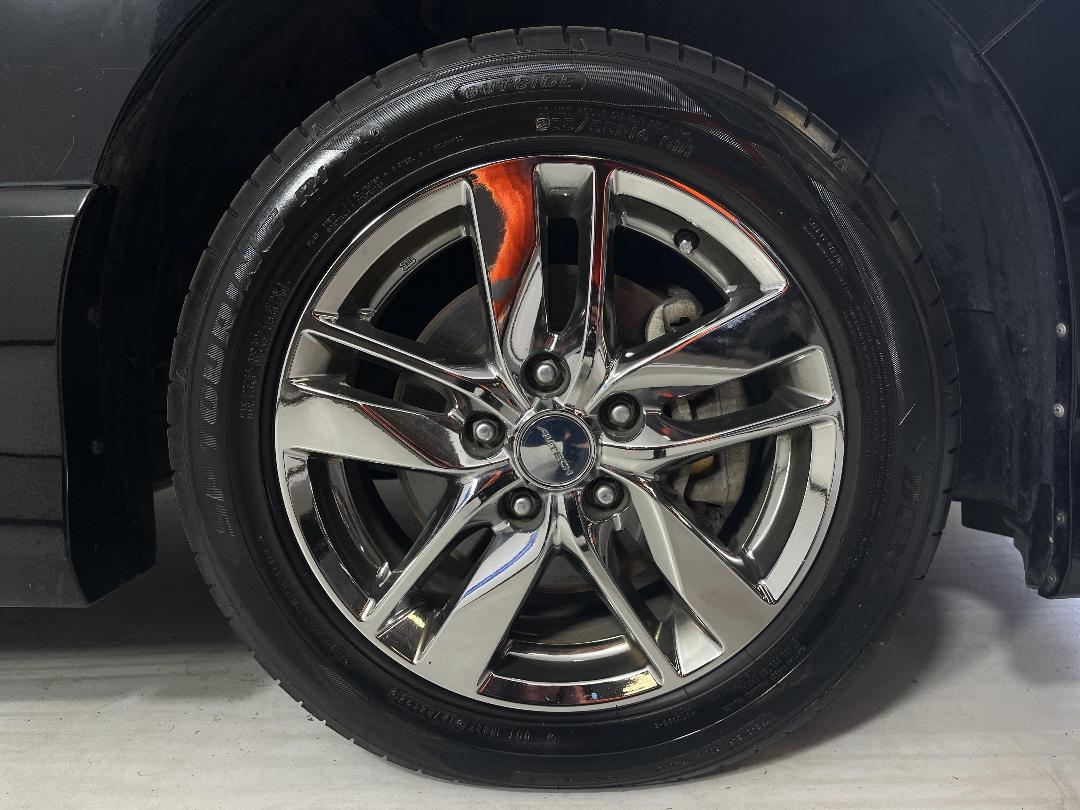 Photo '9' of Nissan Serena