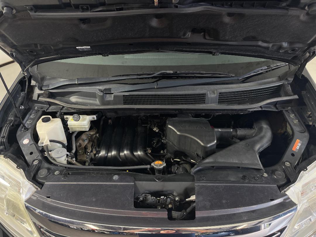 Photo '13' of Nissan Serena