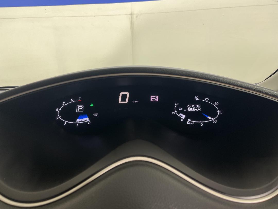 Photo '21' of Nissan Serena