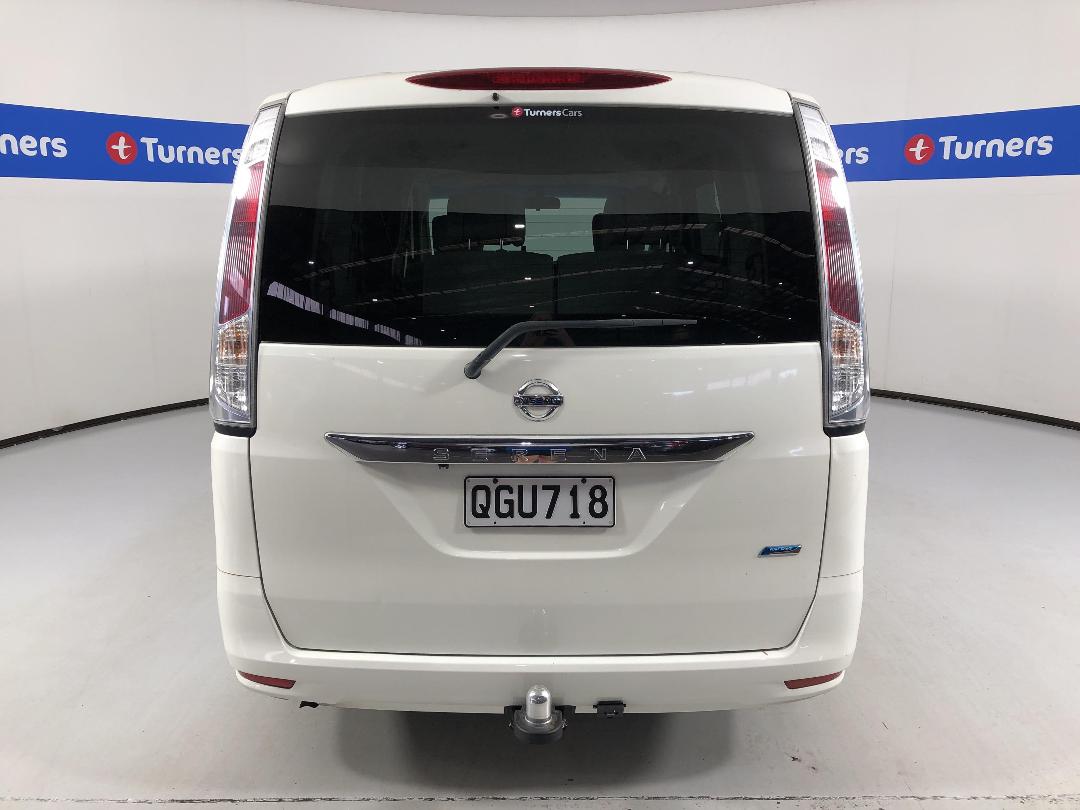 Photo '6' of Nissan Serena Photo '6' of Nissan Serena