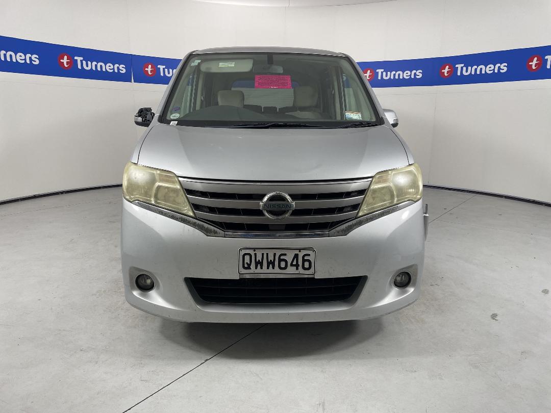 Photo '2' of Nissan Serena