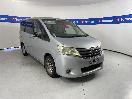Thumbnail '1' of Nissan Serena