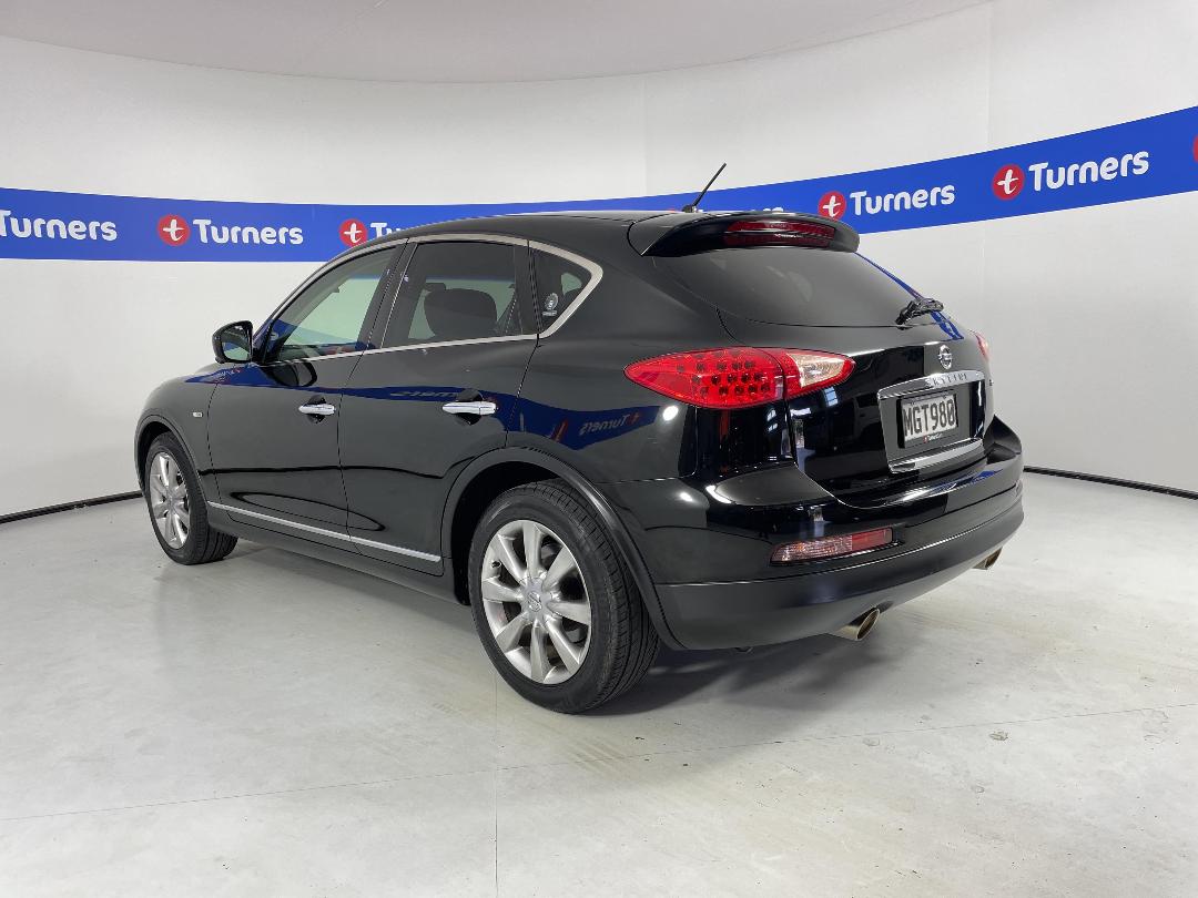 Photo '5' of Nissan Skyline