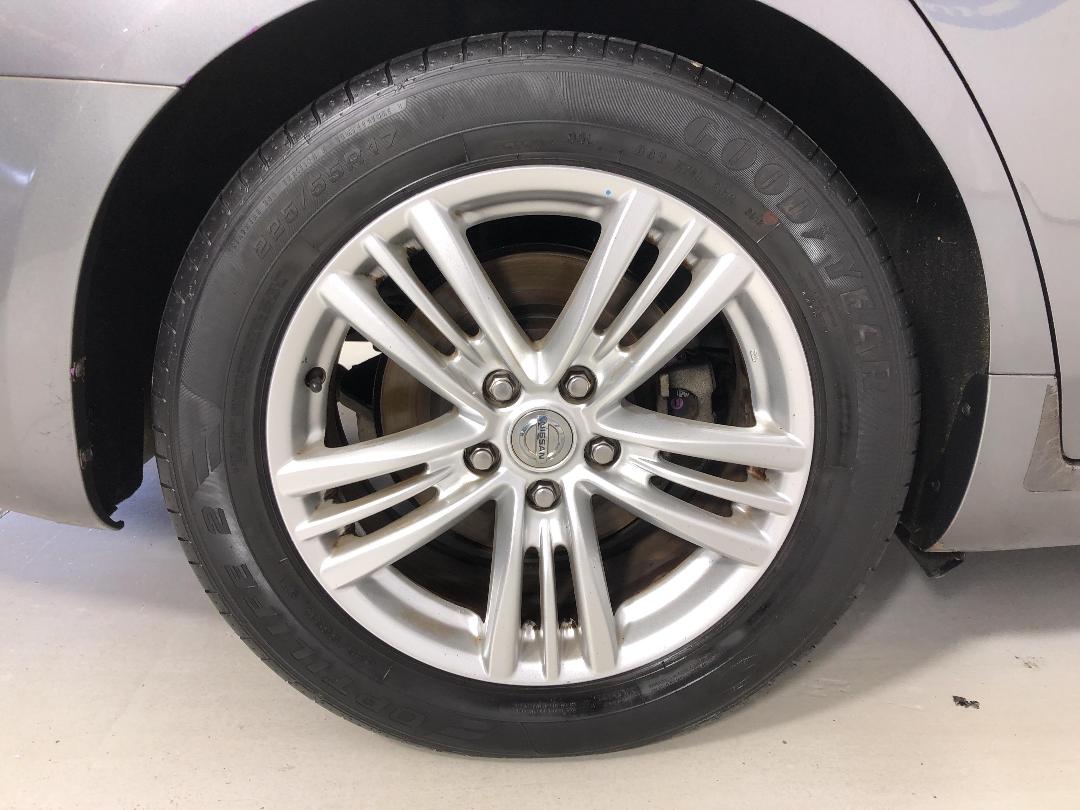 Photo '12' of Nissan Skyline Photo '12' of Nissan Skyline