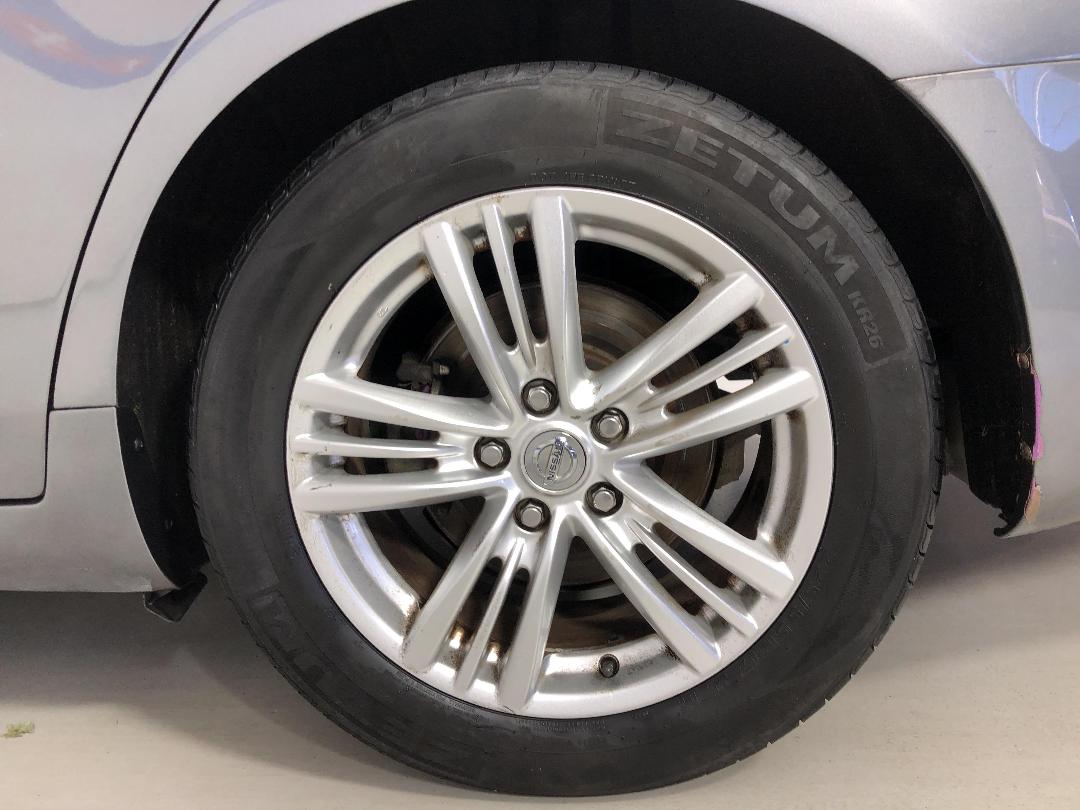 Photo '11' of Nissan Skyline Photo '11' of Nissan Skyline