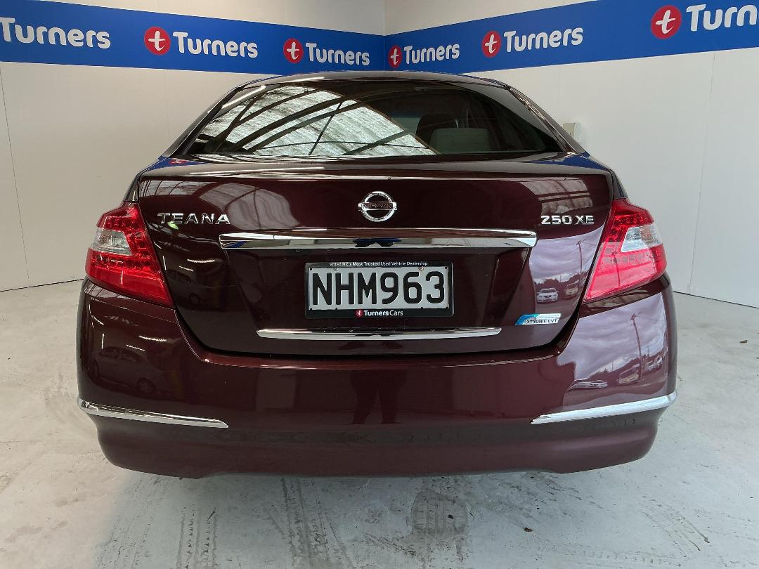 Photo '6' of Nissan Teana