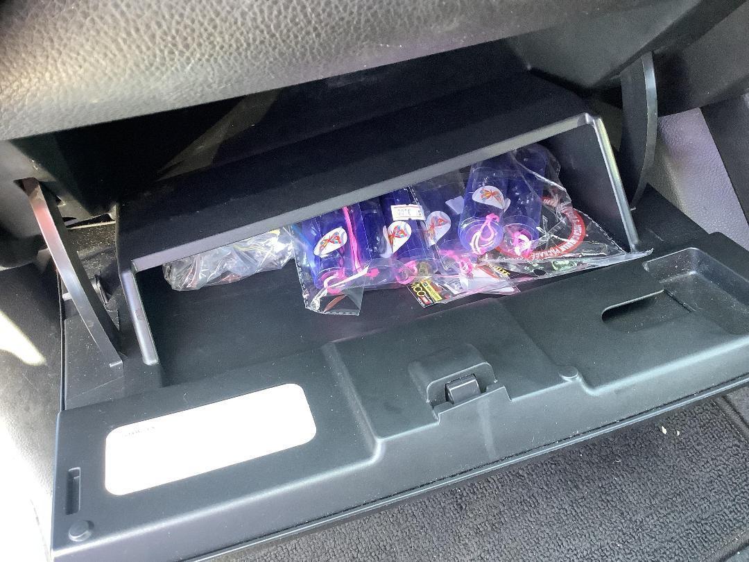 Photo '10' of Nissan Tiida TI Photo '10' of Nissan Tiida TI