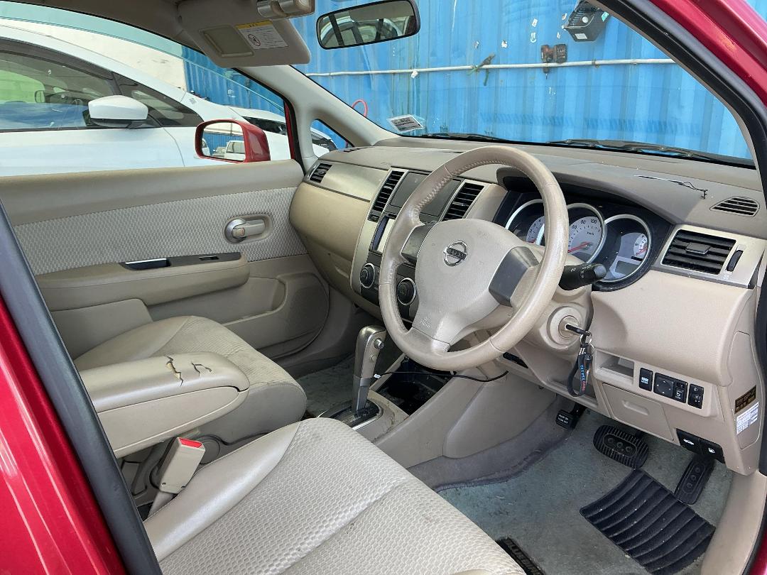 Photo '8' of Nissan Tiida