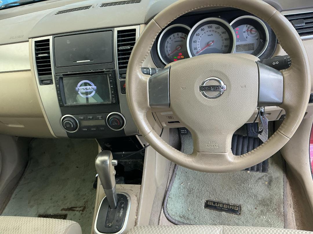 Photo '11' of Nissan Tiida